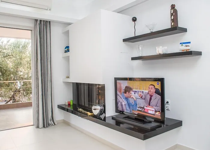 Nina's Villa, Cosy Seaview Retreat Apartamento Verga Kalamata